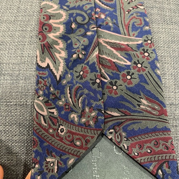 Vintage Christian Dior Monsieur Tie Purple And Floral Like Pattern - Picture 4 of 8